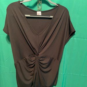 The Zig Zag Stripe brand black V-neck top